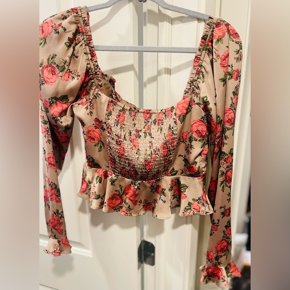 New! ASTR LONG SLEEVE SWEETHEART CINCH BUST FLORAL TOP, Size Medium - Picture 6 of 8